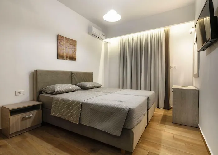 Oresteia Downtown Apartment